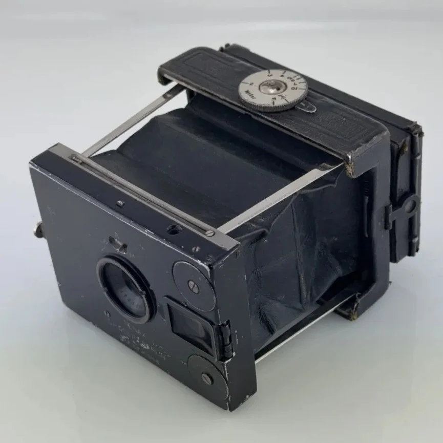 C.P. Goerz Berlin Tenax Strut-Folding Camera, ca. 1910s, with Kodak Verichrome Roll-Film Back
