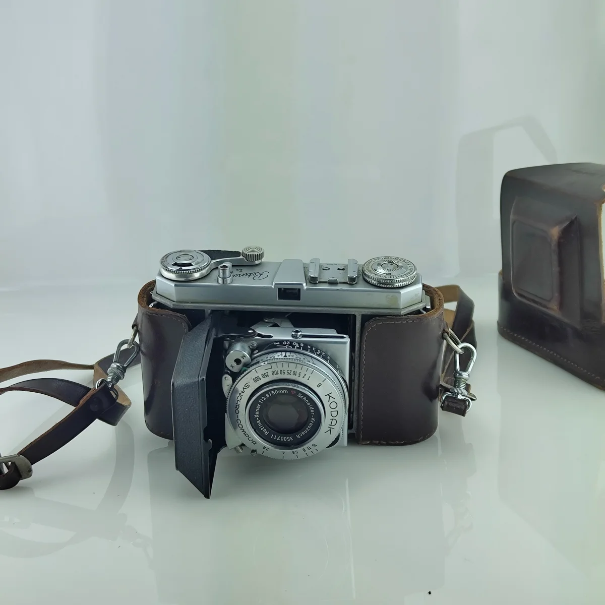 Kodak Retina Ia (Type 015) 35mm Folding Camera — Schneider Xenar 50mm f/2.8, ca. 1951–54