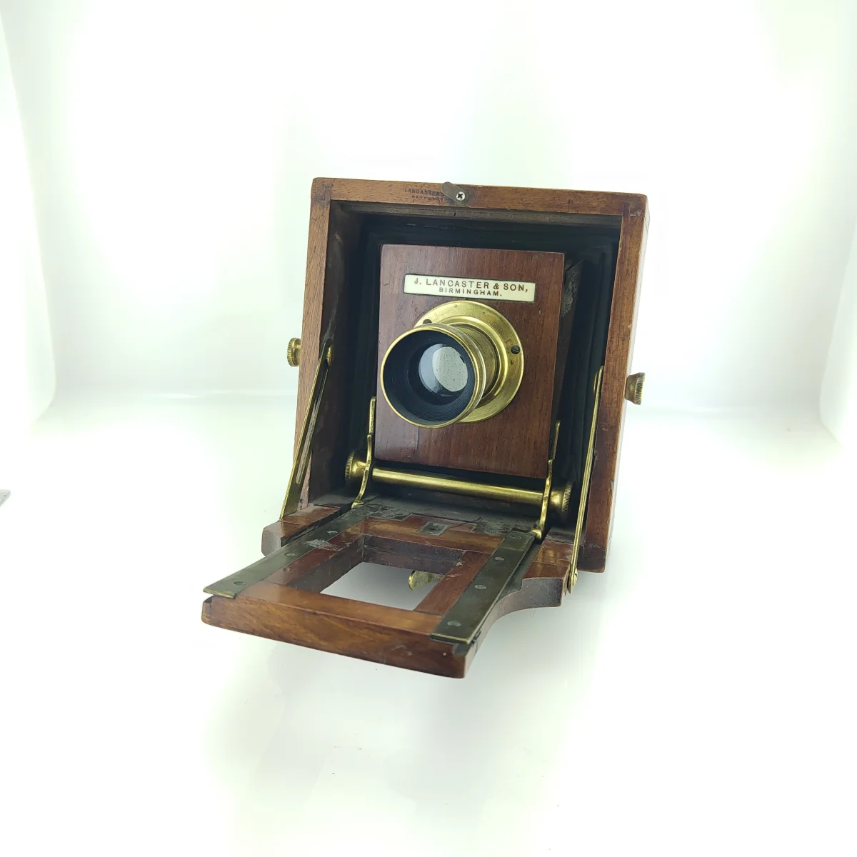 J. Lancaster & Son "Le Merveilleux" Patent Detective Camera, Quarter-Plate, Version 2, ca. 1890–1900